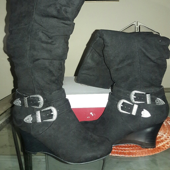 đź”–đź”–HPđź”–đź”–Suede Boot - Picture 2 of 5